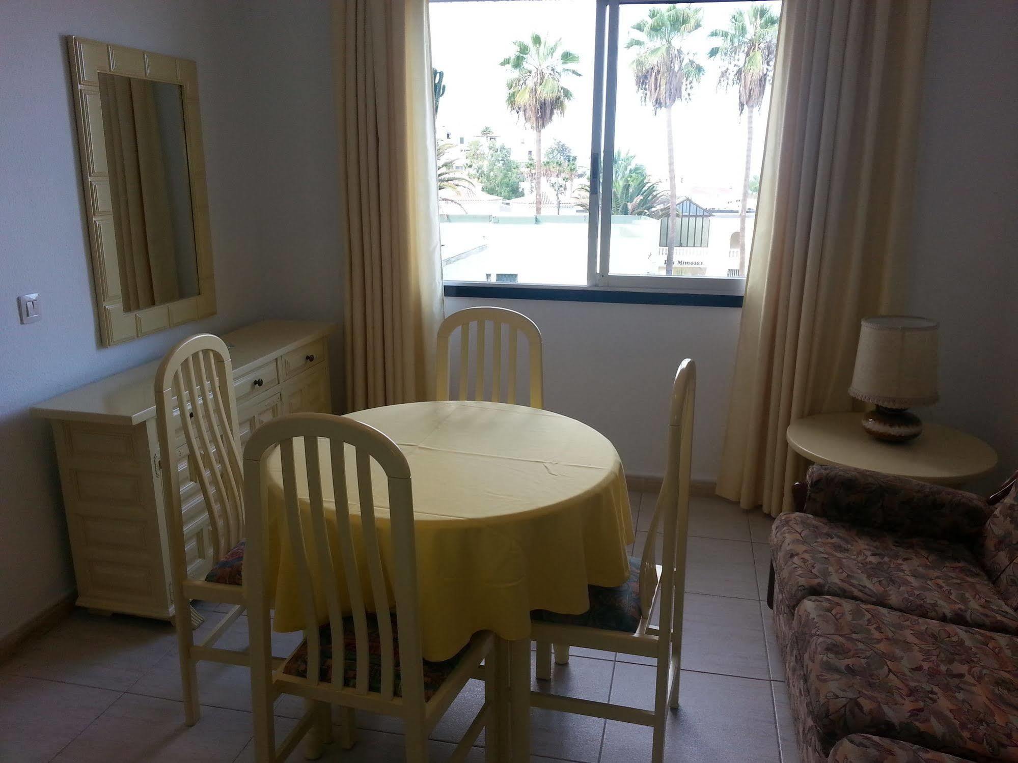 Apartamentos El Sombrero 아칸티라도 외부 사진